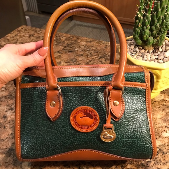 Vintage Dooney & Bourke - Picture 4 of 8